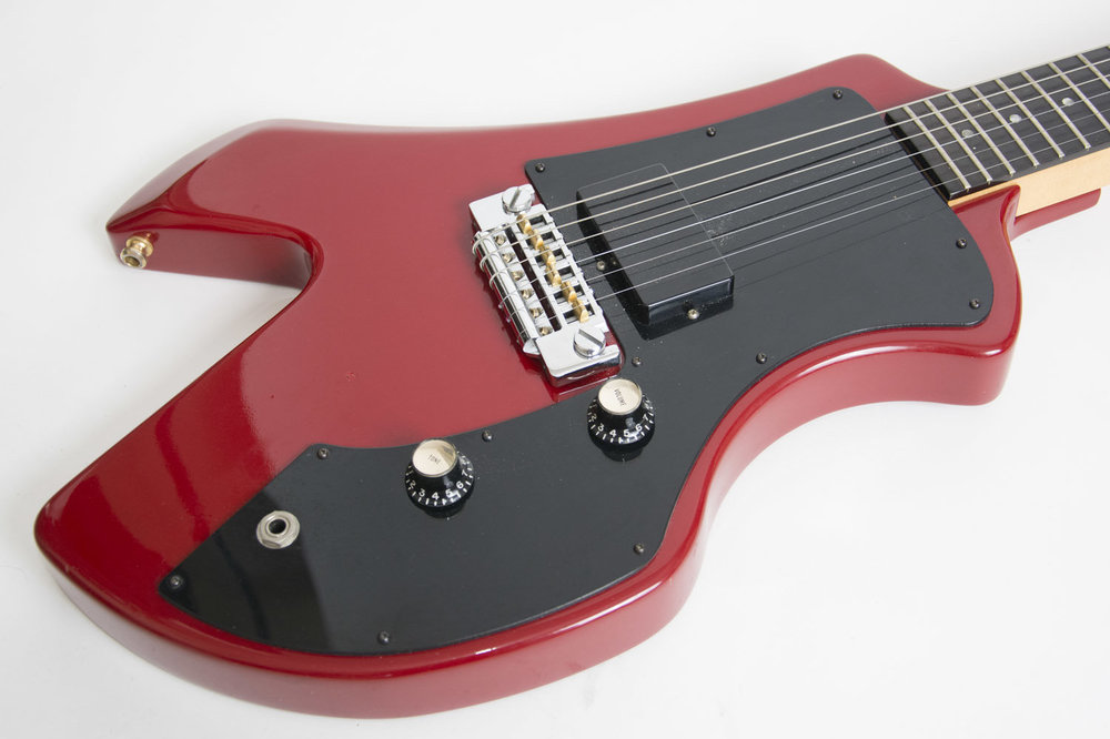 Gibson Corvus_0001_2295.jpg